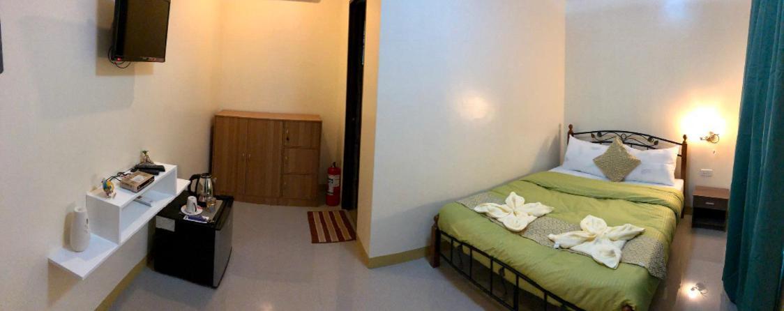 Kojie Guest House Moalboal Luaran gambar